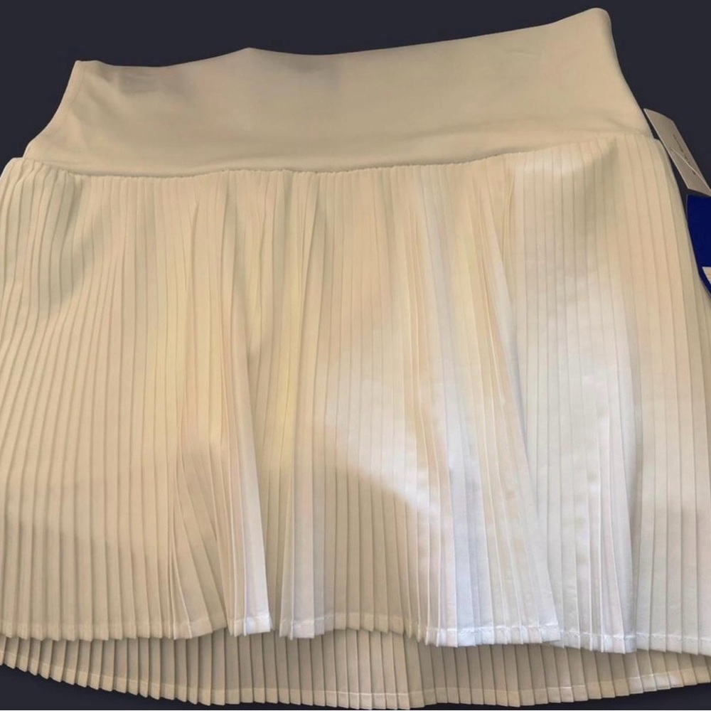 JoyLab White Skirt